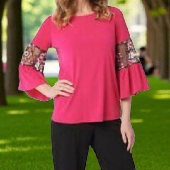 Susan Graver Liquid Knit Fuschia Pink top With Mesh Inlay Bell Sleeves  Sz S - Picture 1 of 7